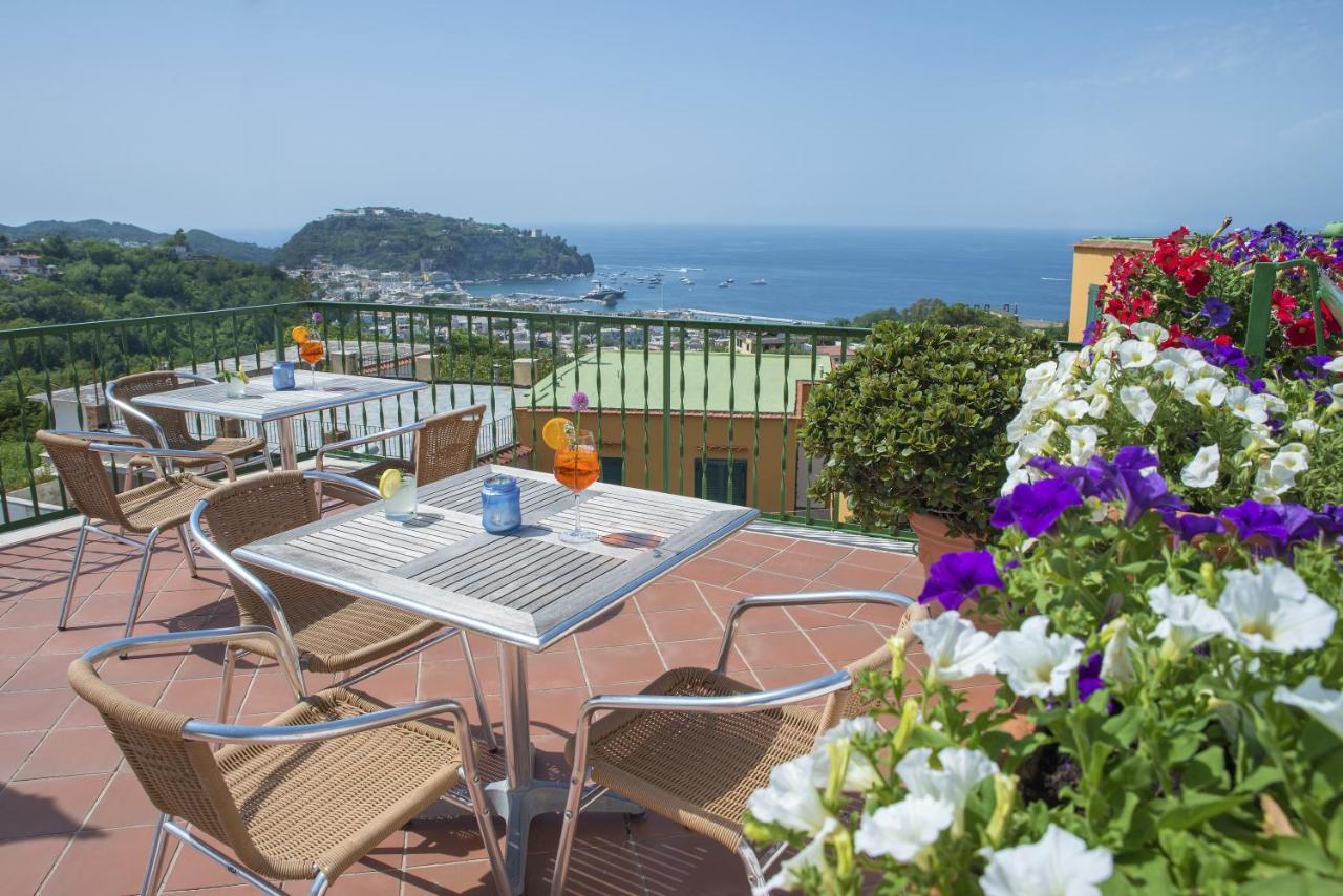 Hotel Villa Sirena - Thermae & Spa Ísquia Exterior foto